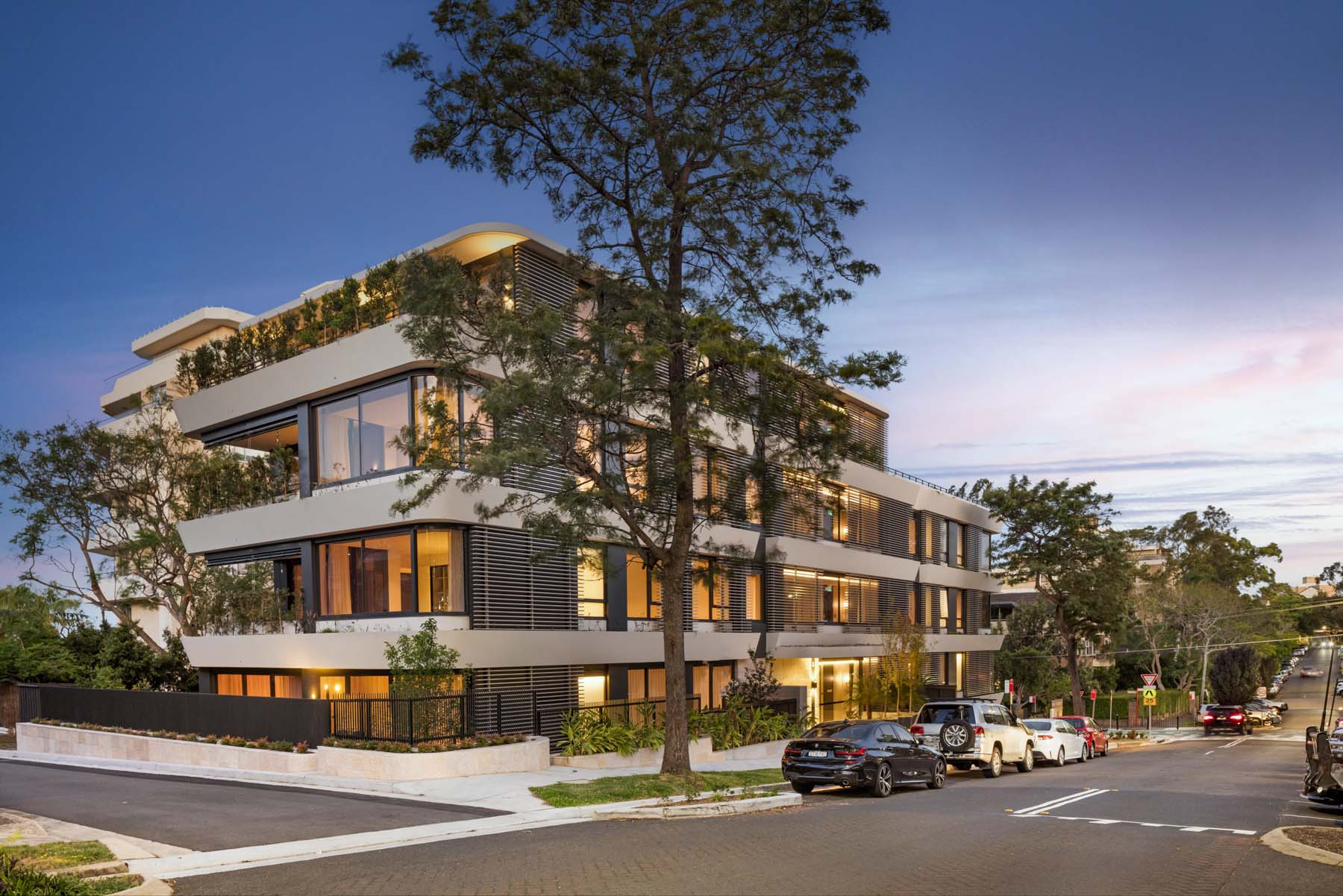neutral bay property